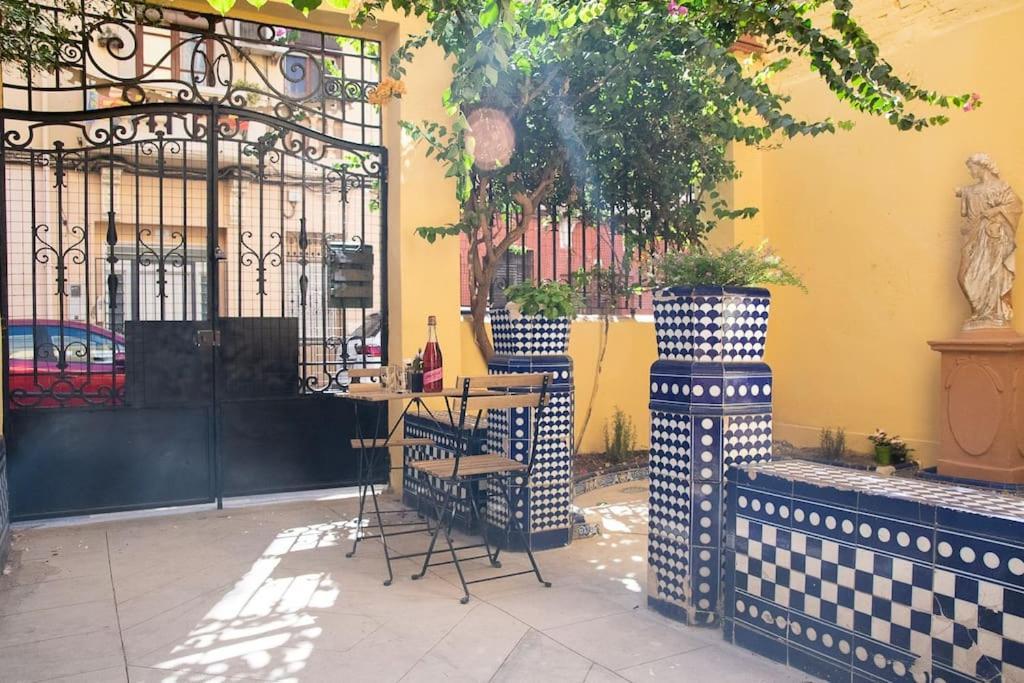 4 - Acogedora Habitacion Junto A Ruzafa Con Bano Privado Y Aire Acondicionado Valencia Exterior photo